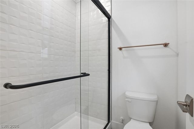 1917 Regal Bluff Drive, Henderson, NV 89052