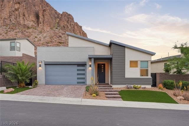 1917 Regal Bluff Drive, Henderson, NV 89052