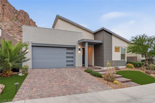 1917 Regal Bluff Drive, Henderson, NV 89052