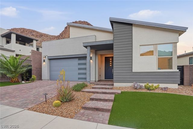 1917 Regal Bluff Drive, Henderson, NV 89052