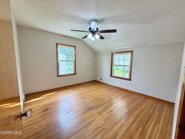 1204 Hawk Street, Toledo, OH 43612