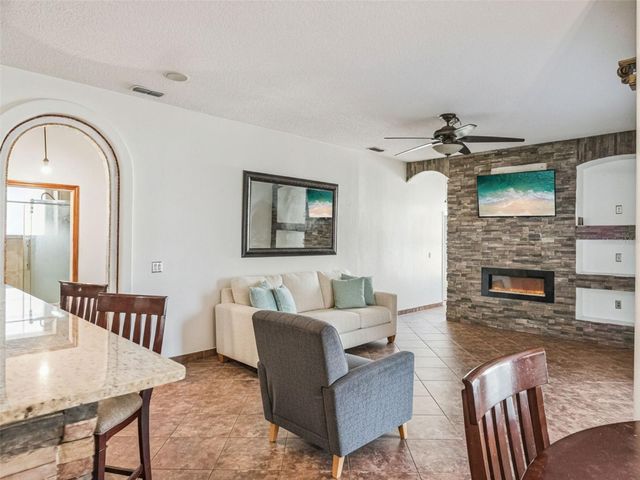 9101 LAKE COVENTRY CT, Gotha, FL 34734