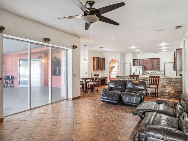 9101 LAKE COVENTRY CT, Gotha, FL 34734