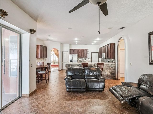 9101 LAKE COVENTRY CT, Gotha, FL 34734