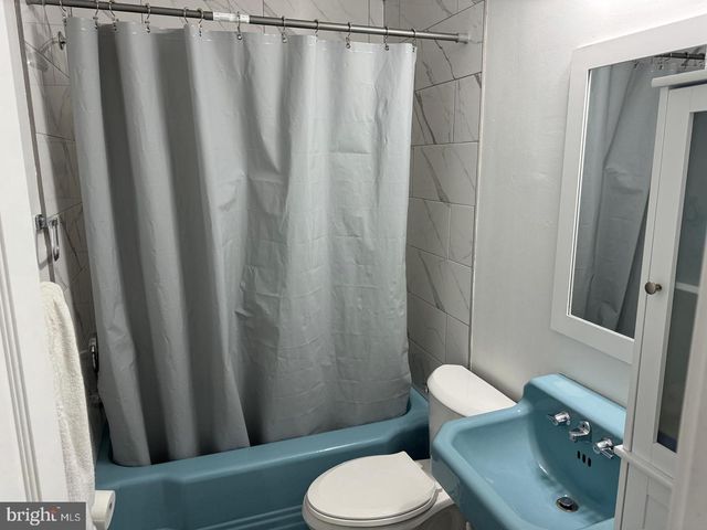 2006 A AVE, Atco, NJ 08004