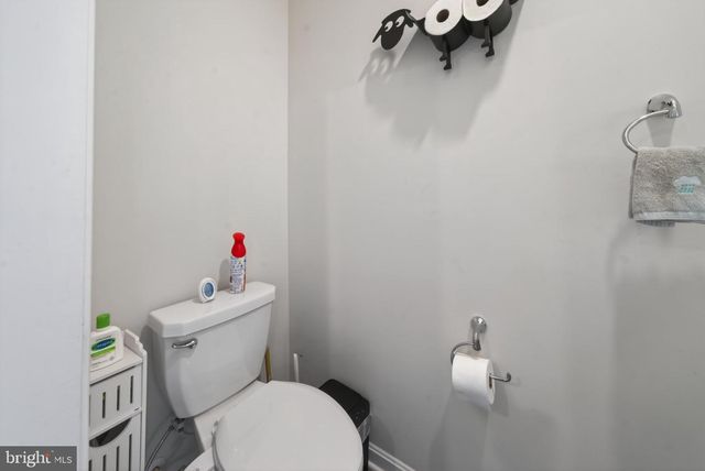 41 EXTROVERT DR, Charles Town, WV 25414