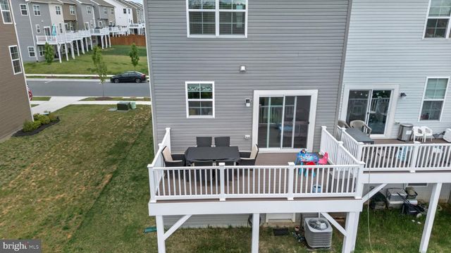 41 EXTROVERT DR, Charles Town, WV 25414