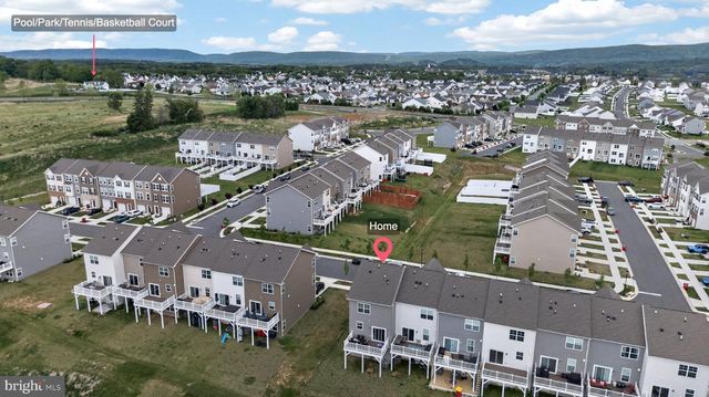 41 EXTROVERT DR, Charles Town, WV 25414