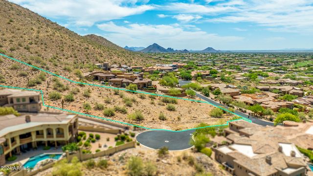 11706 E DREYFUS Avenue 135, Scottsdale, AZ 85259