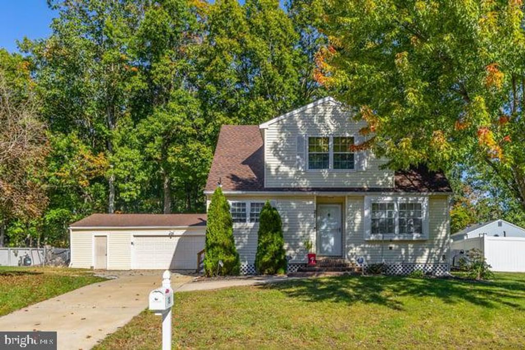 21 SAINT MORITZ DR, SICKLERVILLE, NJ 08081 — exterior
