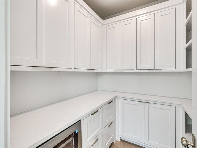 62 Hill Street, Carlton Landing, OK 74432