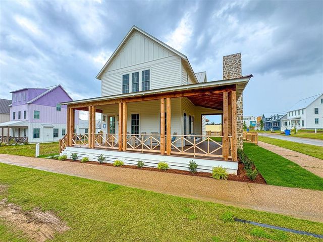 62 Hill Street, Carlton Landing, OK 74432