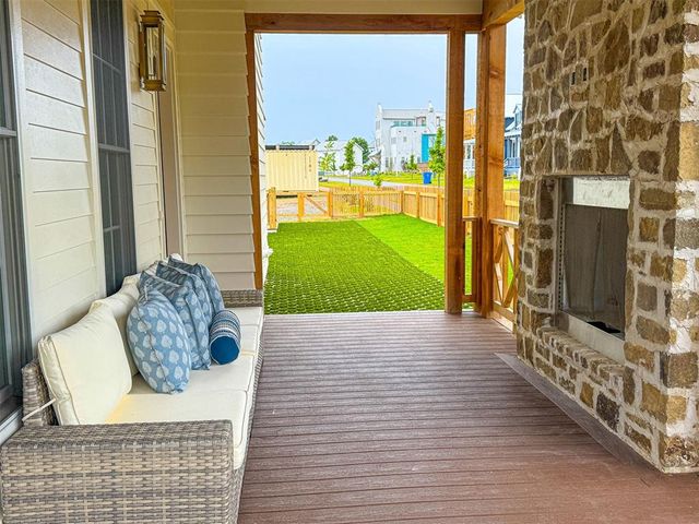 62 Hill Street, Carlton Landing, OK 74432