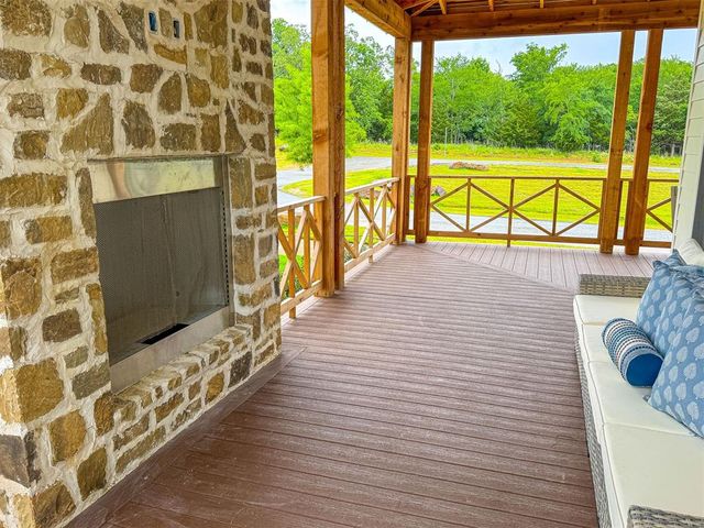 62 Hill Street, Carlton Landing, OK 74432
