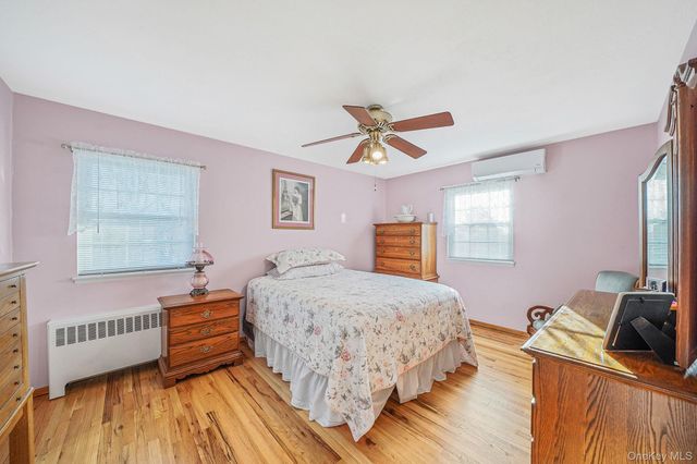 263 Keswick Drive, East Islip, NY 11730