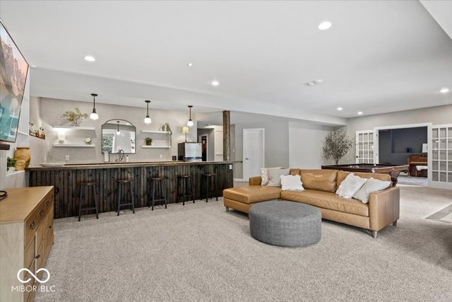 5115 Sweetwater Drive, Noblesville, IN 46062