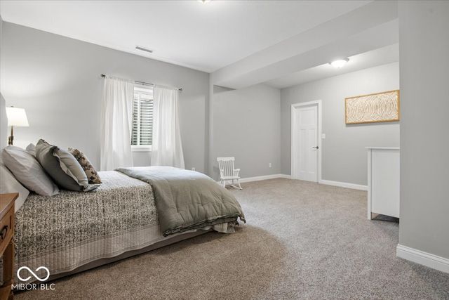 5115 Sweetwater Drive, Noblesville, IN 46062