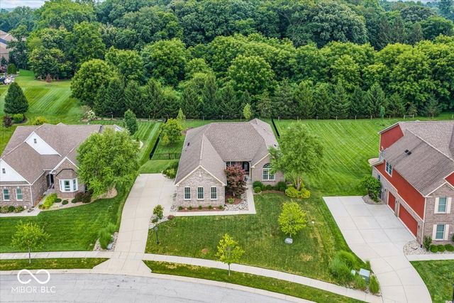 5115 Sweetwater Drive, Noblesville, IN 46062