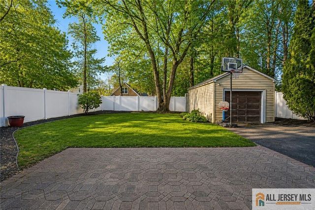 45 Homer Place, Metuchen, NJ 08840
