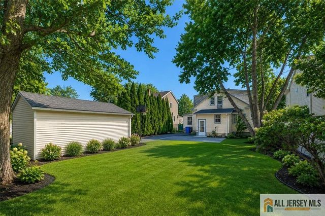 45 Homer Place, Metuchen, NJ 08840