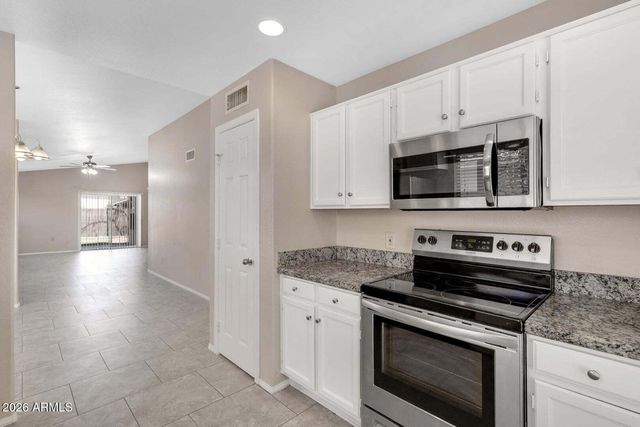 19211 N 78TH Avenue, Glendale, AZ 85308