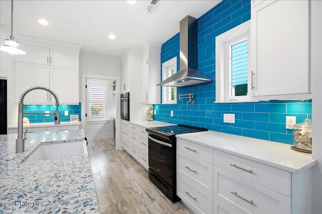 114 Heather Lane, Kure Beach, NC 28449