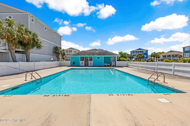 114 Heather Lane, Kure Beach, NC 28449