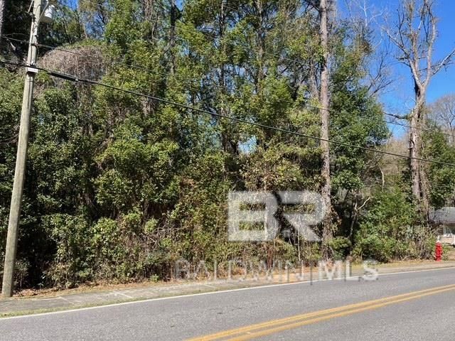 711 Daphmont Drive, Daphne, AL 36526