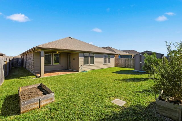 3935 Country Club Drive, Baytown, TX 77521