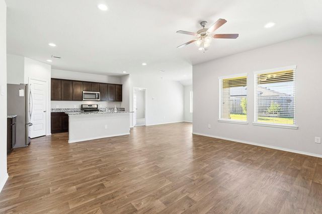 3935 Country Club Drive, Baytown, TX 77521