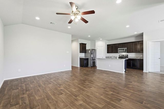 3935 Country Club Drive, Baytown, TX 77521