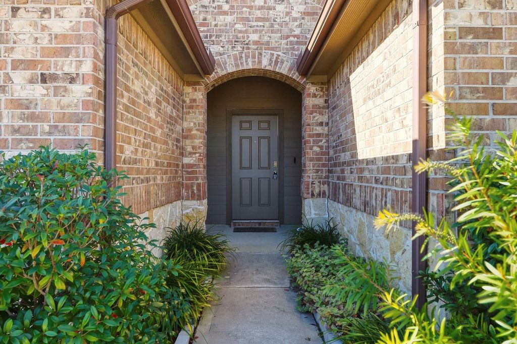 3935 Country Club Drive, Baytown, TX 77521