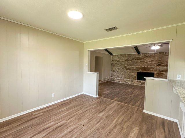 120 W Deport Street, Detroit, TX 75436
