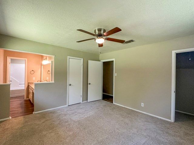 120 W Deport Street, Detroit, TX 75436
