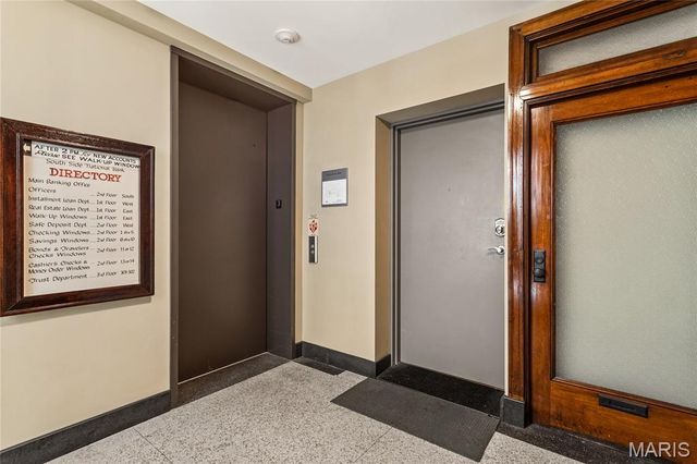 3608 Gravois Avenue 3W, St Louis, MO 63116