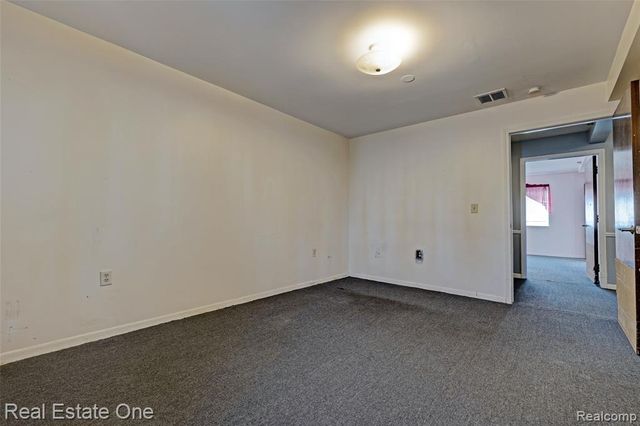 14334 Swanee Beach Drive, Fenton, MI 48430