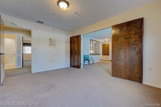 14334 Swanee Beach Drive, Fenton, MI 48430