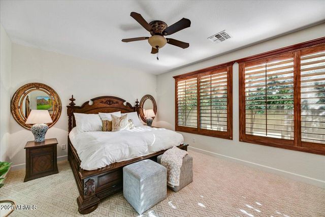 7 E LAURIE Lane, Phoenix, AZ 85020