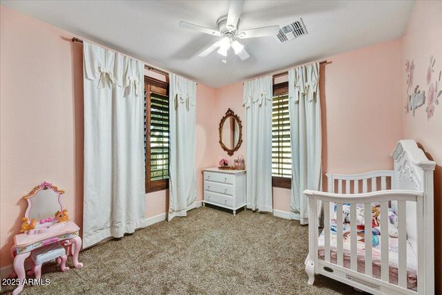 7 E LAURIE Lane, Phoenix, AZ 85020