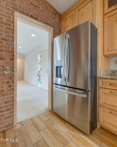 501 Smith Lane, Jonesborough, TN 37659