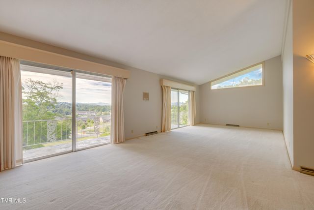 501 Smith Lane, Jonesborough, TN 37659