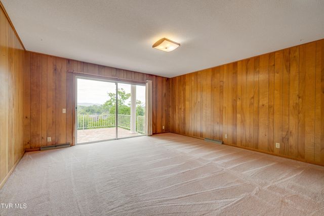 501 Smith Lane, Jonesborough, TN 37659