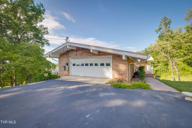 501 Smith Lane, Jonesborough, TN 37659