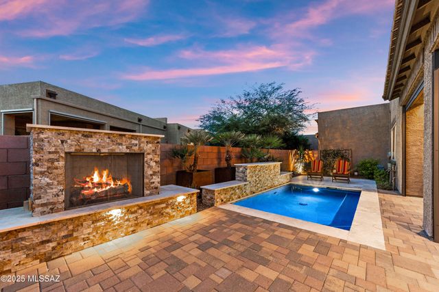 125 E Peralta Canyon Court, Oro Valley, AZ 85755