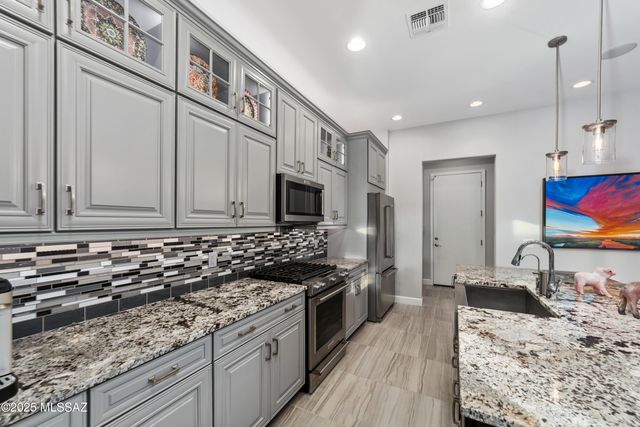 125 E Peralta Canyon Court, Oro Valley, AZ 85755