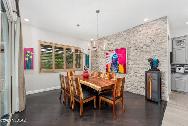 125 E Peralta Canyon Court, Oro Valley, AZ 85755