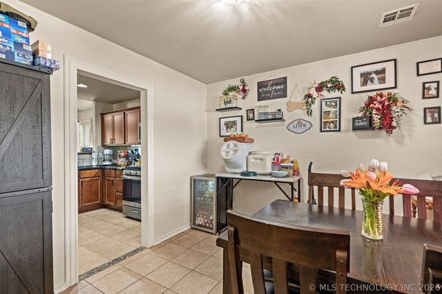 12348 S 268th East Avenue, Coweta, OK 74429