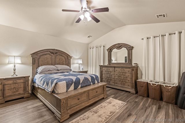 12348 S 268th East Avenue, Coweta, OK 74429