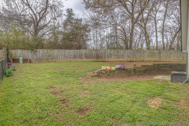 12348 S 268th East Avenue, Coweta, OK 74429