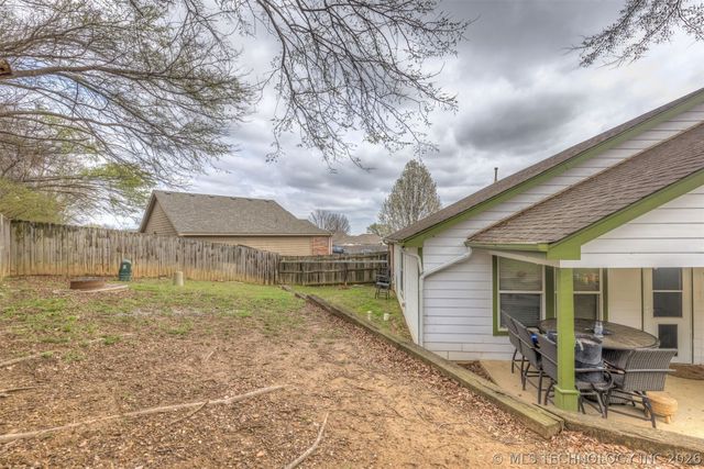 12348 S 268th East Avenue, Coweta, OK 74429